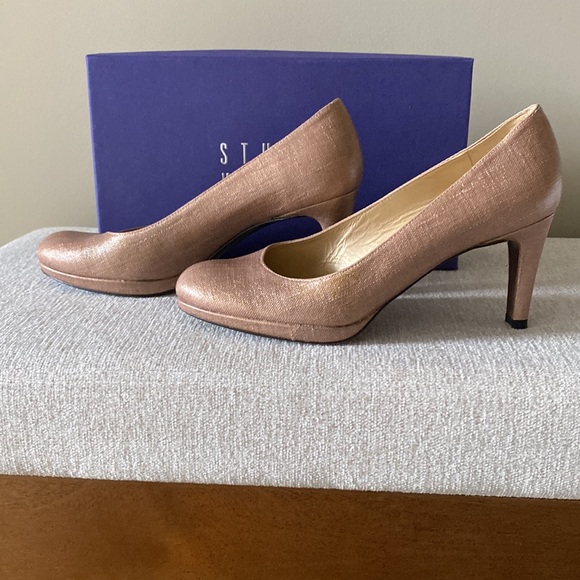 Stuart Weitzman shoe - Picture 2 of 4